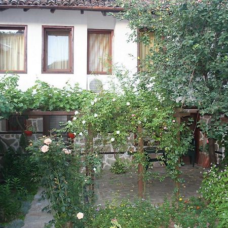 Hotel Todorova House Zlatograd Exterior foto