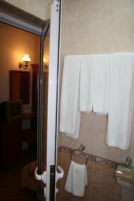 Hotel Todorova House Zlatograd Exterior foto