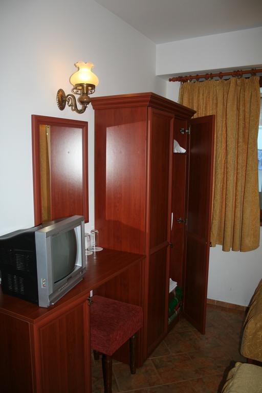 Hotel Todorova House Zlatograd Exterior foto