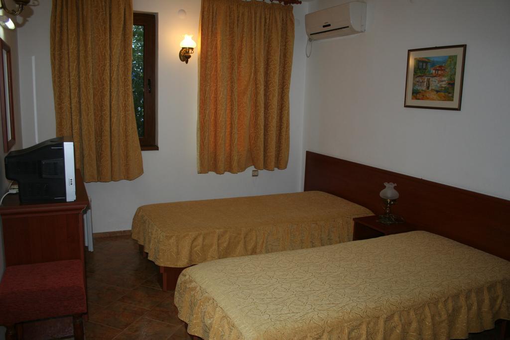 Hotel Todorova House Zlatograd Exterior foto