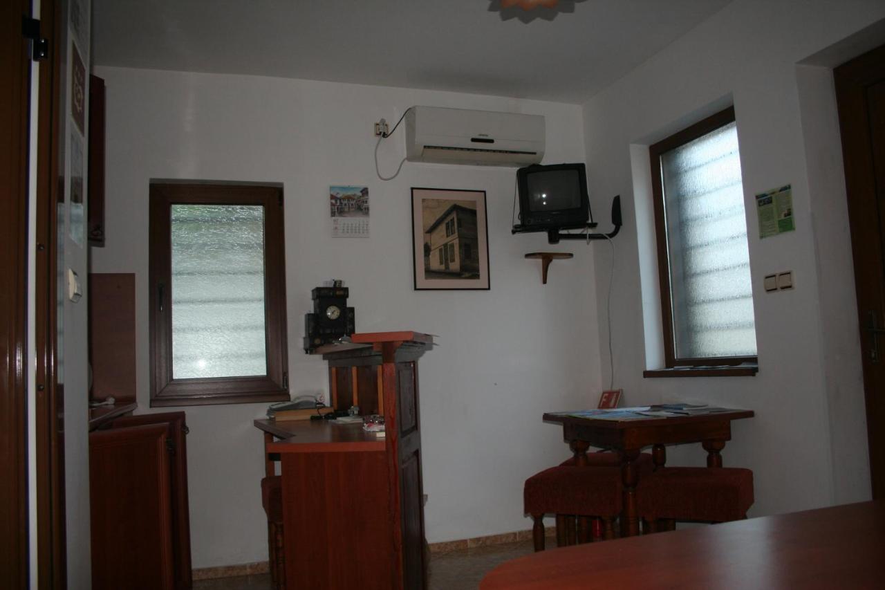 Hotel Todorova House Zlatograd Exterior foto
